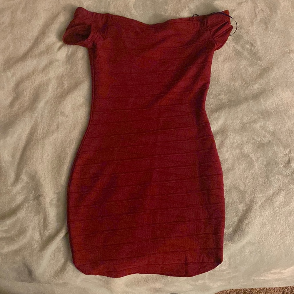 Windsor off shoulder bodycon dress